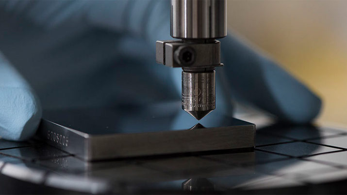 سختی سنج چیست